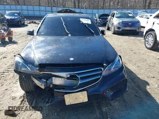 2015 Mercedes-Benz E-Class E 350 Luxury with VIN WDDHF8JB7FB115231, listed as a IAAI auction lot 41363482 with 132,000 mi miles. Bid and sale history available at carsss.com. Image 12.