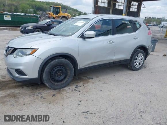 2015 Nissan Rogue SV with VIN KNMAT2MV2FP522769, listed as a IAAI auction lot 42117415 with 124,330 mi miles and . Bid and sale history available at carsss.com. Image 2.