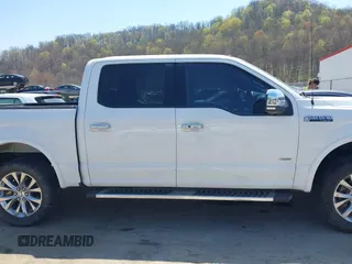 2017 Ford F-150 XL z VIN 1FTEW1EG0HFB64258, wystawiony jako IAAI lot #42065662 z przebiegiem 144 130 mil mil oraz . Historia ofert i sprzedaży dostępna na DreamBid. Obrazek 14.