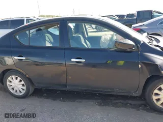 2017 Nissan Versa Sedan SV with VIN 3N1CN7AP7HL802887, listed as a IAAI auction lot 41720782 with 140,167 mi miles. Bid and sale history available at carsss.com. Image 13.