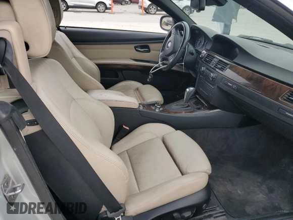 2013 BMW 3 Series 335i with VIN WBADX7C59DJ590306, listed as a Copart auction lot 50372085 with 106,343 mi miles and Salvage Title. Bid and sale history available at DreamBid. Image 7.