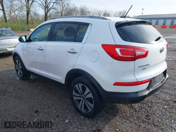 2012 Kia Sportage EX with VIN KNDPCCA29C7243499, listed as a IAAI auction lot 41922367 with 200,563 mi miles and . Bid and sale history available at DreamBid. Image 3.
