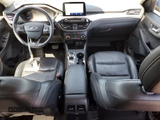 2020 Ford Escape SEL with VIN 1FMCU9H62LUB18204, listed as a Copart auction lot 61348225 with 67,462 mi miles and Salvage title. Bid and sale history available at DreamBid. Image 8.