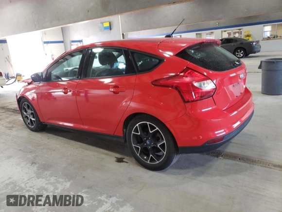 2014 Ford Focus SE with VIN 1FADP3K25EL333416, listed as a Copart auction lot 43550925 with 135,345 mi miles and Salvage Title. Bid and sale history available at carsss.com. Image 2.