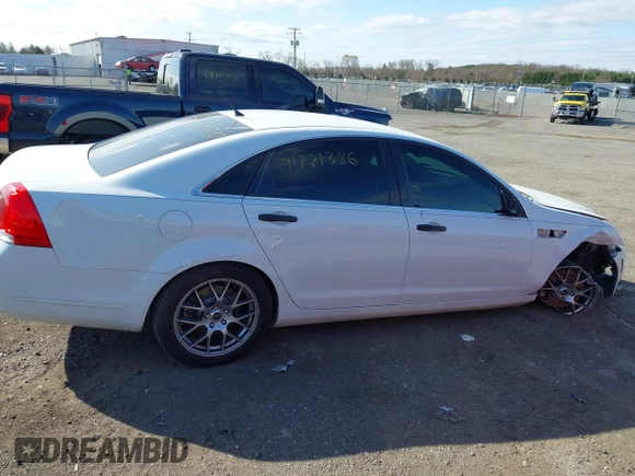 2011 Chevrolet Caprice z VIN 6G1MK5T28BL524726, wystawiony jako IAAI lot #41771386 z przebiegiem 174 194 mil mil oraz . Historia ofert i sprzedaży dostępna na DreamBid. Obrazek 14.