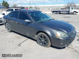 2006 Nissan Altima 2.5 with VIN 1N4AL11D06N405201, listed as a IAAI auction lot 41817603 with 160,179 mi miles. Bid and sale history available at carsss.com. Image 1.