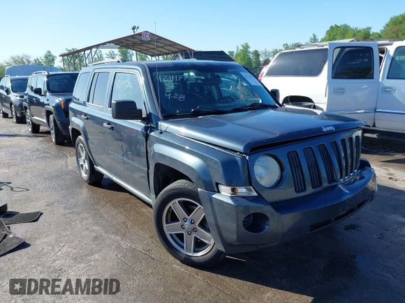 2008 Jeep Patriot Sport z VIN 1J8FT28WX8D519480, wystawiony jako IAAI lot #42119775 z przebiegiem 162 594 mil mil oraz . Historia ofert i sprzedaży dostępna na DreamBid. Obrazek 1.
