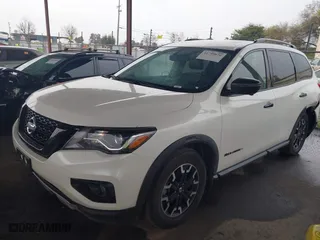 2020 Nissan Pathfinder SL with VIN 5N1DR2CN6LC634180, listed as a IAAI auction lot 41799070 with 31,682 mi miles. Bid and sale history available at carsss.com. Image 2.