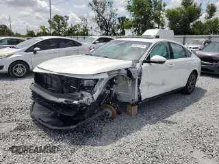 2024 Honda Accord EX-L with VIN 1HGCY2F65RA082507, listed as a Copart auction lot 61971125 with 3,706 mi miles and Salvage title. Bid and sale history available at DreamBid. Image 1.