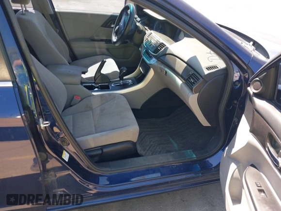 2013 Honda Accord EX z VIN 1HGCR2F78DA274017, wystawiony jako IAAI lot #42014216 z przebiegiem 168 310 mil mil oraz . Historia ofert i sprzedaży dostępna na DreamBid. Obrazek 5.