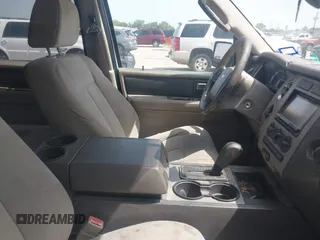 2008 Ford Expedition SSV with VIN 1FMFU15558LA64100, listed as a IAAI auction lot 42605475 with 275,512 mi miles and . Bid and sale history available at DreamBid. Image 5.