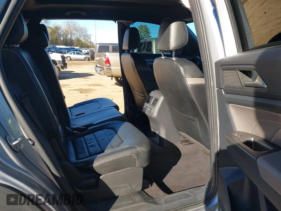 2022 Volkswagen Atlas SEL Premium R-Line with VIN 1V2FE2CA4NC218765, listed as a IAAI auction lot 41103593 with 42,008 mi miles and . Bid and sale history available at DreamBid. Image 8.