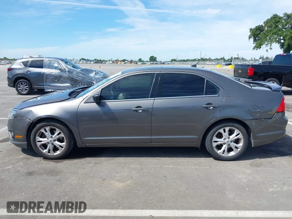 2011 Ford Fusion SE with VIN 3FAHP0HA9BR113630, listed as a IAAI auction lot 42024520 with 126,174 mi miles. Bid and sale history available at carsss.com. Image 14.