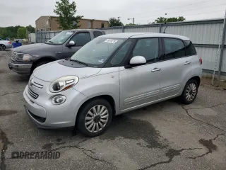 2015 FIAT 500L Easy z VIN ZFBCFABH2FZ033545, wystawiony jako Copart lot #59079275 z przebiegiem 138 473 mil mil oraz Tytuł czysty. Historia ofert i sprzedaży dostępna na DreamBid. Obrazek 1.