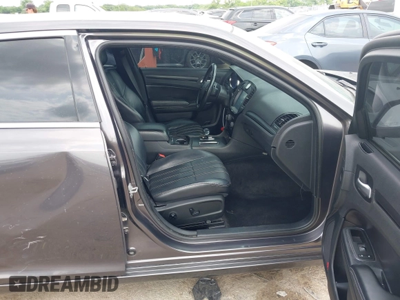 2014 Chrysler 300 S with VIN 2C3CCAGG5EH201509, listed as a IAAI auction lot 42292680 with 162,674 mi miles and . Bid and sale history available at DreamBid. Image 5.