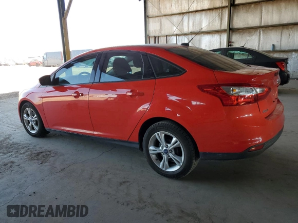 2013 Ford Focus SE with VIN 1FADP3F20DL267933, listed as a Copart auction lot 62896135 with 111,638 mi miles and Clean title. Bid and sale history available at DreamBid. Image 2.