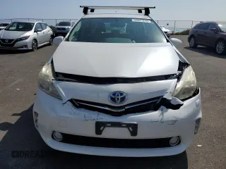 2012 Toyota Prius Two with VIN JTDZN3EUXC3146026, listed as a Copart auction lot 44641275 with 97,646 mi miles and Salvage Title. Bid and sale history available at DreamBid. Image 5.