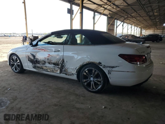 2014 Mercedes-Benz E 350 with VIN WDDKK5KF0EF281647, listed as a Copart auction lot 52977095 with 73,345 mi miles and Salvage Title. Bid and sale history available at DreamBid. Image 2.