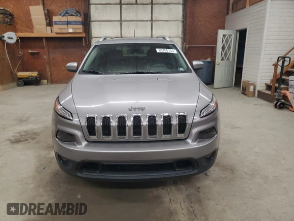 2018 Jeep Cherokee Latitude Plus with VIN 1C4PJMLX0JD562938, listed as a Copart auction lot 60708745 with 65,998 mi miles and Salvage title. Bid and sale history available at DreamBid. Image 5.