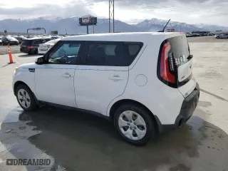 2015 Kia Soul with VIN KNDJN2A29F7224594, listed as a Copart auction lot 52128035 with 100,086 mi miles and Clean Title. Bid and sale history available at carsss.com. Image 2.