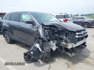 2019 Toyota Highlander LE with VIN 5TDBZRFH6KS718068, listed as a IAAI auction lot 42296326 with Not provided miles and . Bid and sale history available at DreamBid. Image 1.