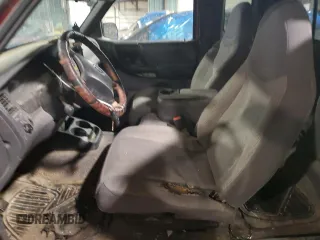 2001 Ford Ranger XL Fleet with VIN 1FTZR15E11PB75101, listed as a Copart auction lot 45923395 with 240,015 mi miles and Salvage Title. Bid and sale history available at DreamBid. Image 7.