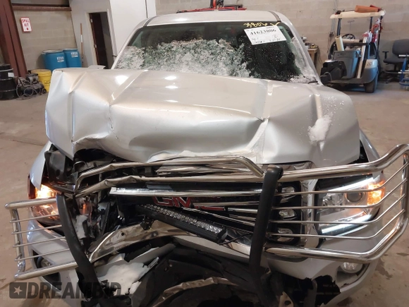 2015 GMC Canyon 4WD SLE with VIN 1GTG6BE36F1124627, listed as a IAAI auction lot 41623806 with 104,182 mi miles and . Bid and sale history available at carsss.com. Image 10.