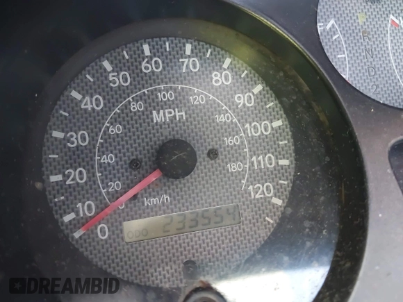 1998 Toyota RAV4 with VIN JT3GP10V7W7037711, listed as a IAAI auction lot 42081313 with 233,554 mi miles and . Bid and sale history available at DreamBid. Image 7.