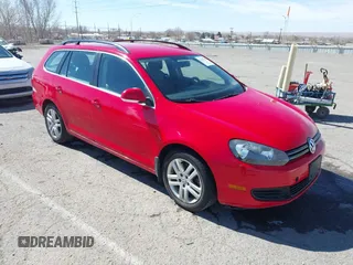 2012 Volkswagen Jetta TDI с VIN 3VWML7AJ3CM601412, выставлен на аукционе IAAI как лот 41646238 с пробегом 94 792 миль миль и . История ставок и продаж доступна на DreamBid. Изображение 1.