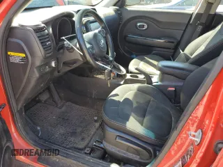 2016 Kia Soul + z VIN KNDJP3A59G7860962, wystawiony jako Copart lot #58744215 z przebiegiem 96 771 mil mil oraz Czysty tytuł • Clean title. Historia ofert i sprzedaży dostępna na DreamBid. Obrazek 7.