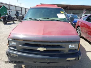 1996 Chevrolet S-10 with VIN 1GCCS1448TK120616, listed as a IAAI auction lot 41840605 with 251,506 mi miles and . Bid and sale history available at DreamBid. Image 12.