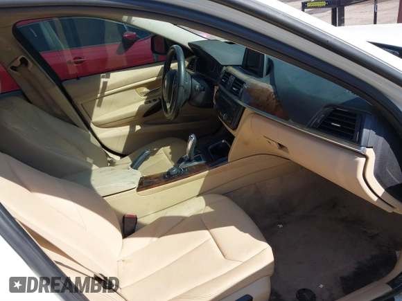 2014 BMW 3 Series 328i with VIN WBA3A5C52EF604861, listed as a IAAI auction lot 41701480 with Not Provided miles. Bid and sale history available at carsss.com. Image 5.