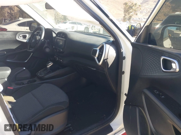 2021 Kia Soul GT-Line with VIN KNDJ63AU8M7745713, listed as a IAAI auction lot 41403799 with 87,562 mi miles and . Bid and sale history available at DreamBid. Image 5.