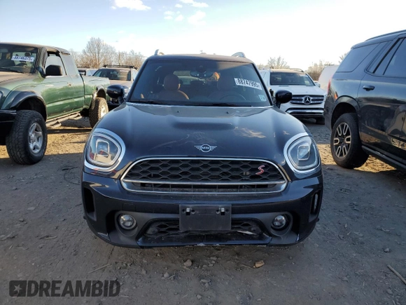 2024 MINI Countryman Cooper S with VIN WMZ83BR0XR3R51424, listed as a Copart auction lot 88747995 with 22,571 mi miles and Salvage Title. Bid and sale history available at carsss.com. Image 5.