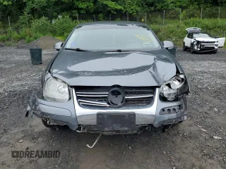 2010 Volkswagen Jetta SEL с VIN 3VWRX7AJ5AM072519, выставлен на аукционе Copart как лот 61594745 с пробегом 260 422 миль миль и Списание • Salvage title. История ставок и продаж доступна на DreamBid. Изображение 5.