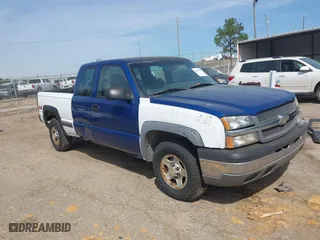 2004 Chevrolet Silverado 1500 Z71 with VIN 1GCEK19T74E187989, listed as a IAAI auction lot 41875735 with 116,763 mi miles. Bid and sale history available at carsss.com. Image 1.