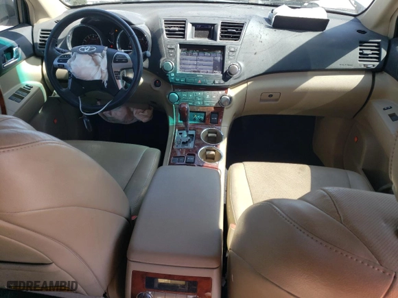 2011 Toyota Highlander Limited with VIN 5TDYK3EH4BS048257, listed as a Copart auction lot 46953495 with 167,037 mi miles and Salvage Title. Bid and sale history available at carsss.com. Image 8.