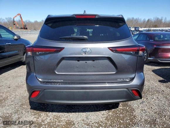 2024 Toyota Highlander LE with VIN 5TDKDRBH0RS573074, listed as a Copart auction lot 49915715 with 5,708 mi miles and Salvage Title. Bid and sale history available at carsss.com. Image 6.
