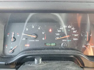 2003 Jeep Wrangler X z VIN 1J4FA39S43P338732, wystawiony jako Copart lot #56315495 z przebiegiem 135 480 mil mil oraz Szkoda całkowita • Salvage title. Historia ofert i sprzedaży dostępna na DreamBid. Obrazek 9.