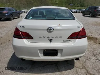2008 Toyota Avalon XL z VIN 4T1BK36BX8U301646, wystawiony jako Copart lot #53758215 z przebiegiem Nie podano mil oraz Szkoda całkowita • Salvage title. Historia ofert i sprzedaży dostępna na DreamBid. Obrazek 6.