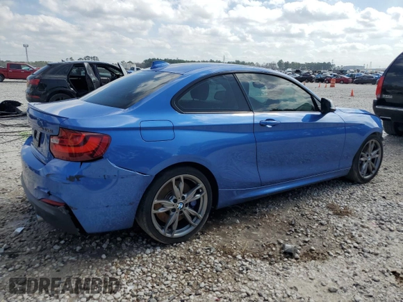 2015 BMW 2 Series M235i with VIN WBA1J7C58FV358750, listed as a Copart auction lot 43540275 with 123,223 mi miles and Salvage Title. Bid and sale history available at carsss.com. Image 3.