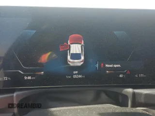 2023 BMW i4 eDrive40 z VIN WBY73AW06PFN86342, wystawiony jako Copart lot #57965313 z przebiegiem 5 244 mil mil oraz . Historia ofert i sprzedaży dostępna na DreamBid. Obrazek 9.