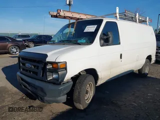 2008 Ford Econoline Cargo Commercial with VIN 1FTNE14W88DA37748, listed as a IAAI auction lot 41169318 with 352,872 mi miles. Bid and sale history available at carsss.com. Image 2.