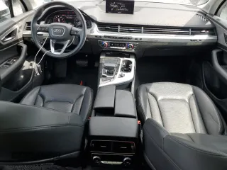2019 Audi Q7 Premium Plus with VIN WA1LHAF71KD047849, listed as a Copart auction lot 64418045 with 59,686 mi miles and Salvage title. Bid and sale history available at DreamBid. Image 8.