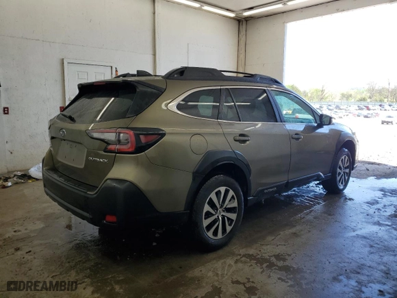 2024 Subaru Outback Premium with VIN 4S4BTAFC5R3273238, listed as a Copart auction lot 52047125 with 21,961 mi miles and Salvage Title. Bid and sale history available at carsss.com. Image 3.
