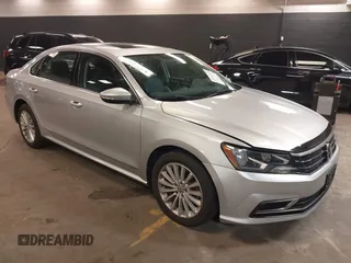 2016 Volkswagen Passat SE z VIN 1VWBT7A30GC020823, wystawiony jako IAAI lot #42204074 z przebiegiem 87 784 mil mil oraz . Historia ofert i sprzedaży dostępna na DreamBid. Obrazek 1.