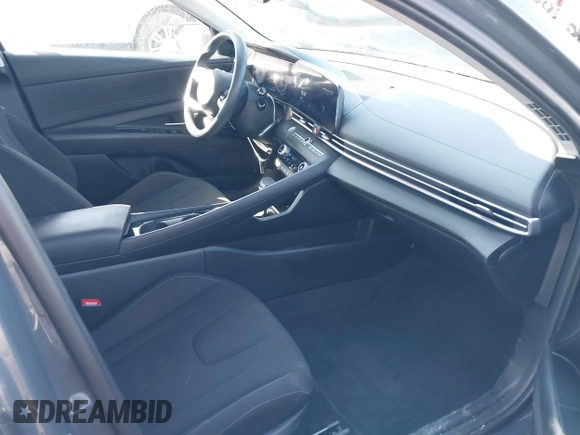 2024 Hyundai Elantra SEL с VIN KMHLS4DG4RU678712, выставлен на аукционе IAAI как лот 41771544 с пробегом 16 211 миль миль и . История ставок и продаж доступна на DreamBid. Изображение 5.