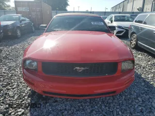 2007 Ford Mustang Deluxe z VIN 1ZVFT84N975296099, wystawiony jako Copart lot #58169845 z przebiegiem 108 251 mil mil oraz Szkoda całkowita • Salvage title. Historia ofert i sprzedaży dostępna na DreamBid. Obrazek 5.