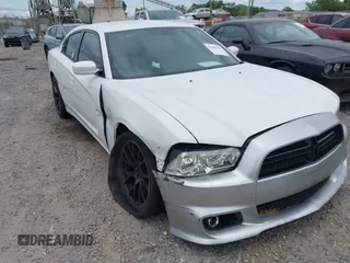 2014 Dodge Charger Police с VIN 2C3CDXAT7EH350316, выставлен на аукционе IAAI как лот 42468627 с пробегом 107 844 миль миль и . История ставок и продаж доступна на DreamBid. Изображение 1.