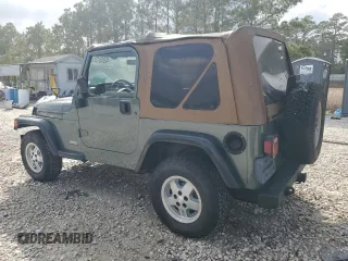 2000 Jeep Wrangler SE with VIN 1J4FA29P6YP753791, listed as a Copart auction lot 43945135 with 162,532 mi miles and Salvage Title. Bid and sale history available at carsss.com. Image 2.